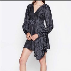 black silk dress ✅ OFFERS WELCOMED ✅